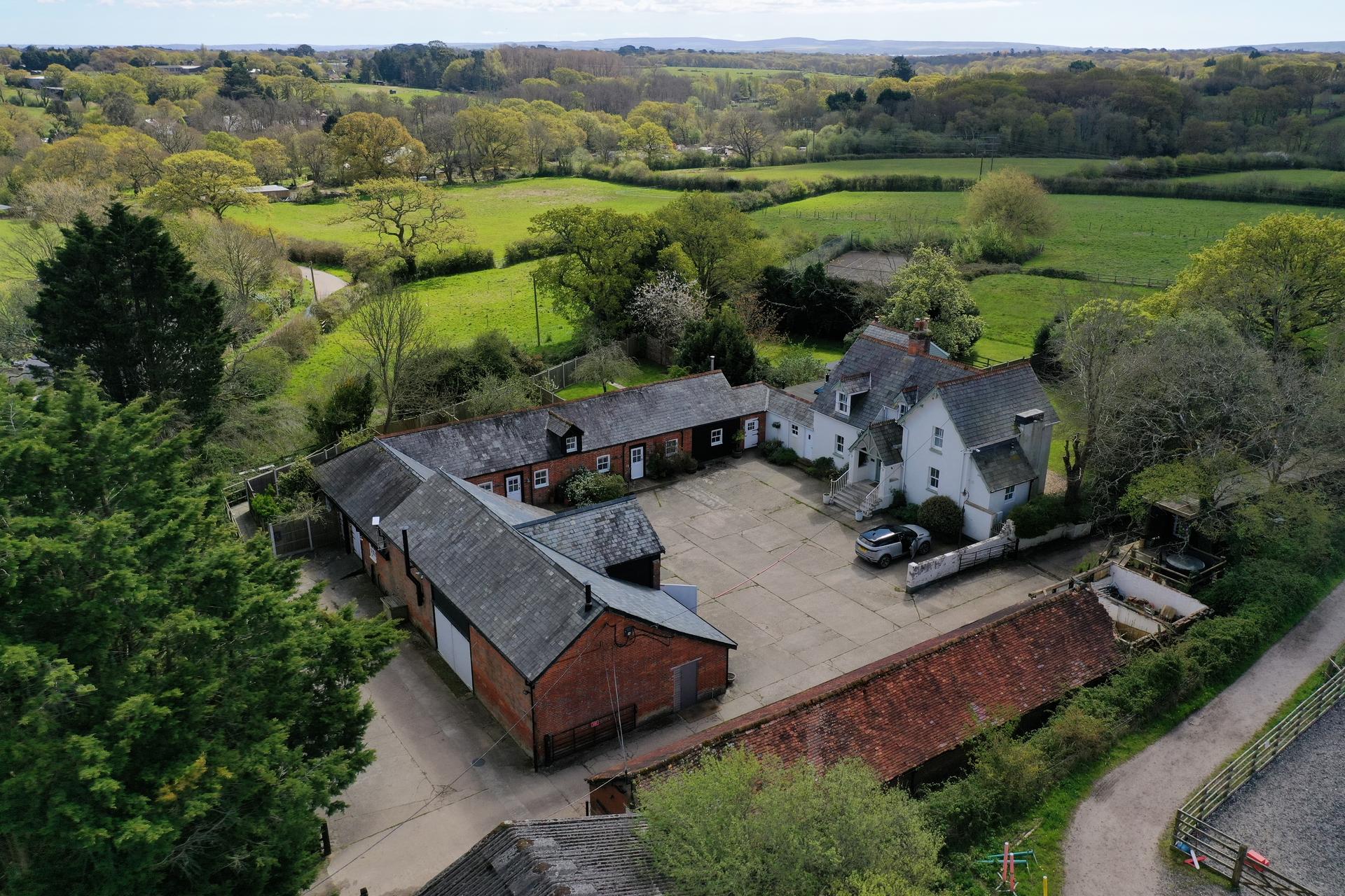 Hazelhurst Farm architecture and details