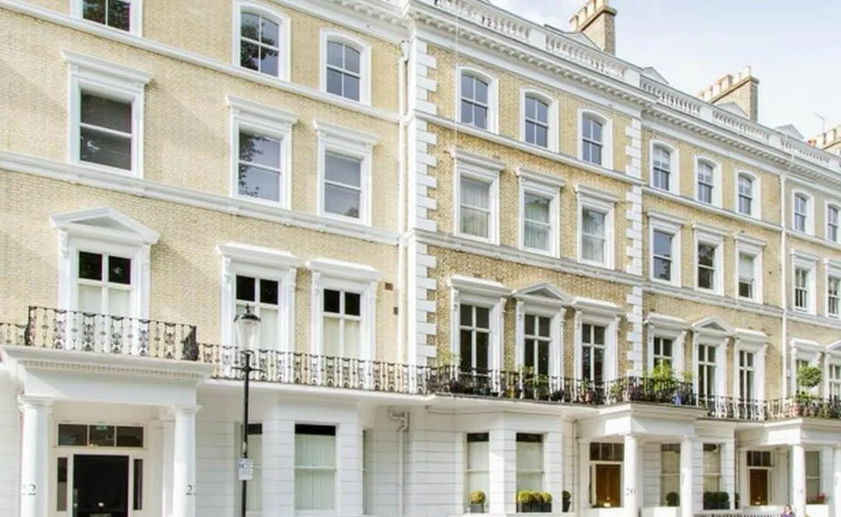 Flat A, 20 Cranley Gardens, London